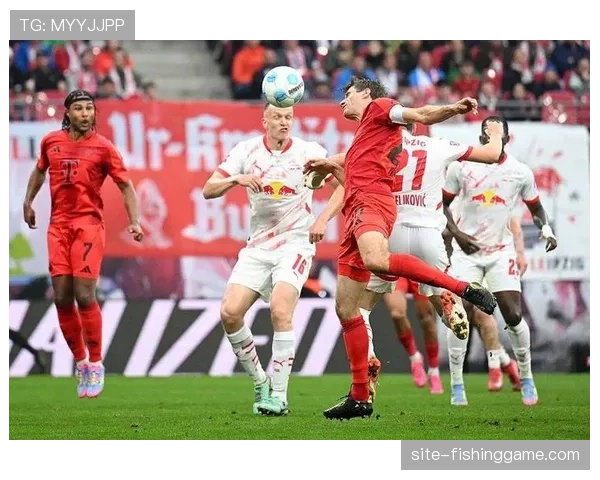 实时：拜仁对阵莱比锡第70分钟，萨内内切世界波破门